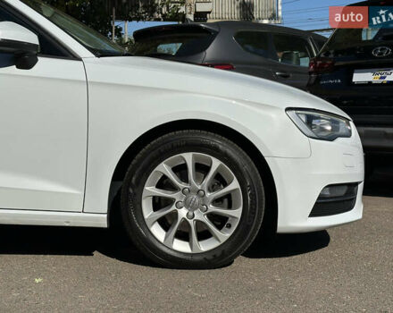 Белый Ауди А3, объемом двигателя 1.6 л и пробегом 109 тыс. км за 16800 $, фото 11 на Automoto.ua