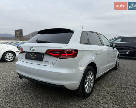 Белый Ауди А3, объемом двигателя 1.6 л и пробегом 141 тыс. км за 16499 $, фото 6 на Automoto.ua