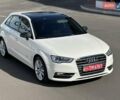 Белый Ауди А3, объемом двигателя 1.6 л и пробегом 185 тыс. км за 12000 $, фото 1 на Automoto.ua
