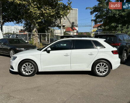 Белый Ауди А3, объемом двигателя 1.6 л и пробегом 109 тыс. км за 16800 $, фото 7 на Automoto.ua