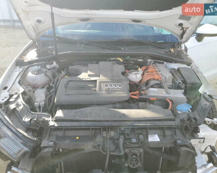 Білий Ауді А3, об'ємом двигуна 1.4 л та пробігом 92 тис. км за 12500 $, фото 11 на Automoto.ua