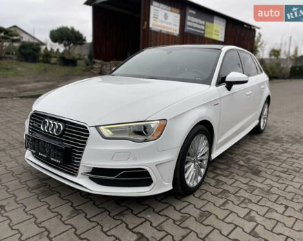 Белый Ауди А3, объемом двигателя 1.4 л и пробегом 278 тыс. км за 11999 $, фото 2 на Automoto.ua