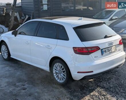 Белый Ауди А3, объемом двигателя 1.4 л и пробегом 177 тыс. км за 15250 $, фото 16 на Automoto.ua