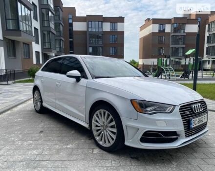 Белый Ауди А3, объемом двигателя 1.4 л и пробегом 90 тыс. км за 12900 $, фото 3 на Automoto.ua