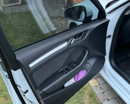 Білий Ауді А3, об'ємом двигуна 1.6 л та пробігом 158 тис. км за 14999 $, фото 18 на Automoto.ua