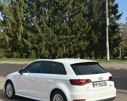 Белый Ауди А3, объемом двигателя 1.4 л и пробегом 173 тыс. км за 15999 $, фото 6 на Automoto.ua