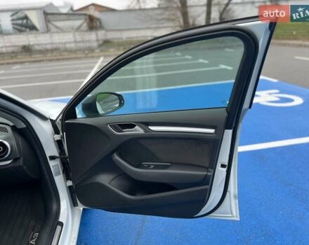 Білий Ауді А3, об'ємом двигуна 2 л та пробігом 157 тис. км за 16999 $, фото 32 на Automoto.ua