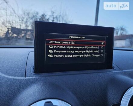 Білий Ауді А3, об'ємом двигуна 1.4 л та пробігом 75 тис. км за 19499 $, фото 28 на Automoto.ua