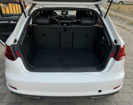 Белый Ауди А3, объемом двигателя 0 л и пробегом 177 тыс. км за 16000 $, фото 5 на Automoto.ua