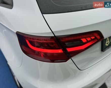 Білий Ауді А3, об'ємом двигуна 2 л та пробігом 157 тис. км за 16999 $, фото 13 на Automoto.ua