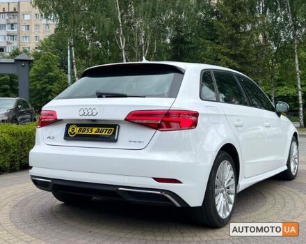 Белый Ауди А3, объемом двигателя 1.4 л и пробегом 150 тыс. км за 16700 $, фото 6 на Automoto.ua