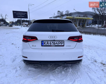 Белый Ауди А3, объемом двигателя 1.4 л и пробегом 108 тыс. км за 13999 $, фото 6 на Automoto.ua