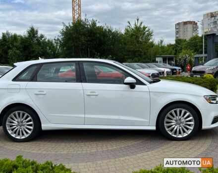 Белый Ауди А3, объемом двигателя 1.4 л и пробегом 150 тыс. км за 16700 $, фото 7 на Automoto.ua