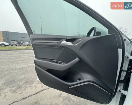 Белый Ауди А3, объемом двигателя 1.4 л и пробегом 133 тыс. км за 19300 $, фото 16 на Automoto.ua