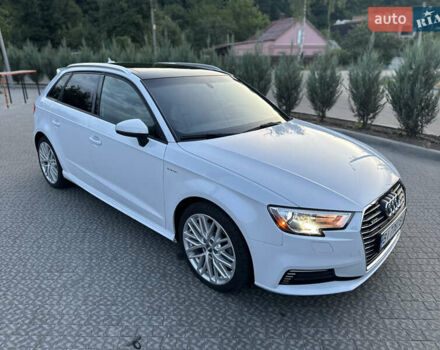 Белый Ауди А3, объемом двигателя 1.4 л и пробегом 70 тыс. км за 19300 $, фото 9 на Automoto.ua