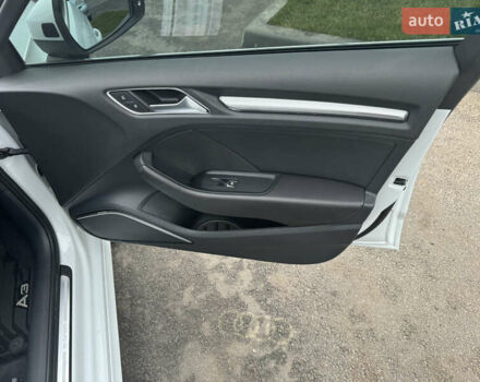 Белый Ауди А3, объемом двигателя 1.4 л и пробегом 133 тыс. км за 19300 $, фото 14 на Automoto.ua