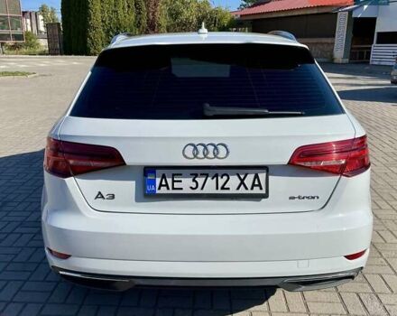Білий Ауді А3, об'ємом двигуна 1.4 л та пробігом 81 тис. км за 16500 $, фото 3 на Automoto.ua