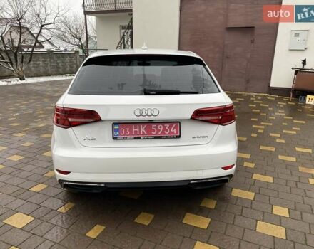 Белый Ауди А3, объемом двигателя 1.4 л и пробегом 118 тыс. км за 16100 $, фото 7 на Automoto.ua