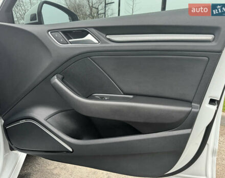 Белый Ауди А3, объемом двигателя 1.4 л и пробегом 133 тыс. км за 19300 $, фото 11 на Automoto.ua