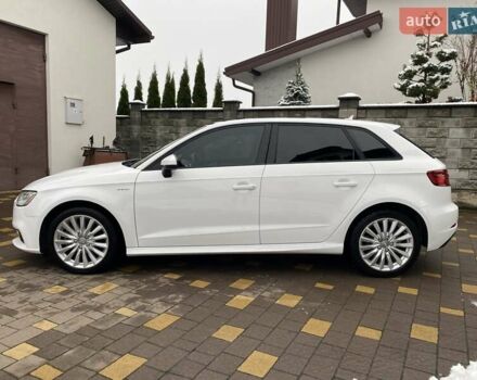 Белый Ауди А3, объемом двигателя 1.4 л и пробегом 118 тыс. км за 16100 $, фото 1 на Automoto.ua