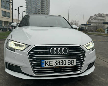 Белый Ауди А3, объемом двигателя 1.4 л и пробегом 133 тыс. км за 19300 $, фото 7 на Automoto.ua