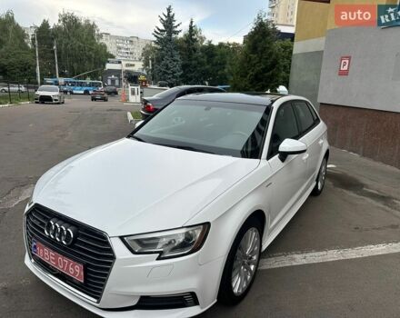 Белый Ауди А3, объемом двигателя 1.4 л и пробегом 295 тыс. км за 12550 $, фото 27 на Automoto.ua