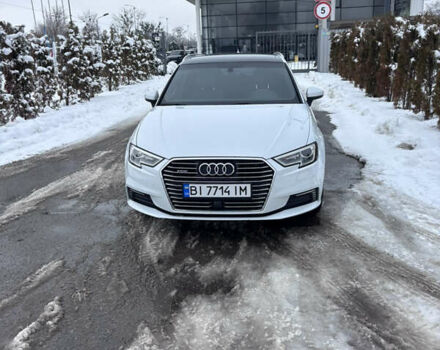 Белый Ауди А3, объемом двигателя 1.4 л и пробегом 80 тыс. км за 17700 $, фото 1 на Automoto.ua