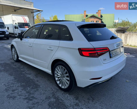 Білий Ауді А3, об'ємом двигуна 1.4 л та пробігом 59 тис. км за 21500 $, фото 49 на Automoto.ua