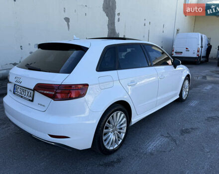 Білий Ауді А3, об'ємом двигуна 1.4 л та пробігом 59 тис. км за 21500 $, фото 52 на Automoto.ua