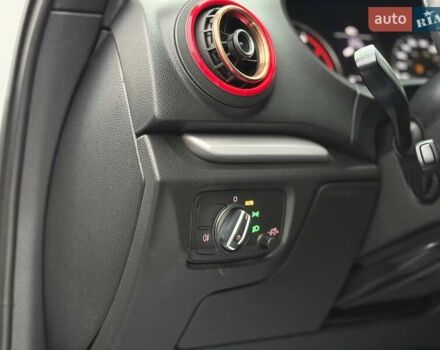 Білий Ауді А3, об'ємом двигуна 1.8 л та пробігом 99 тис. км за 13000 $, фото 9 на Automoto.ua