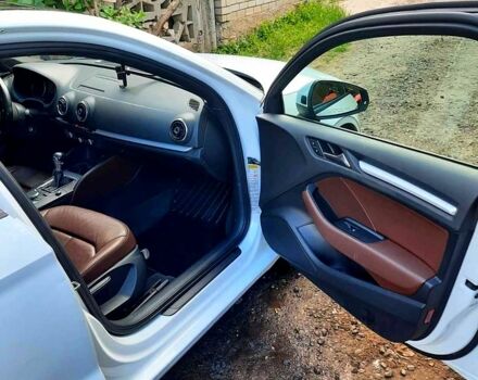 Білий Ауді А3, об'ємом двигуна 1.8 л та пробігом 186 тис. км за 10900 $, фото 4 на Automoto.ua