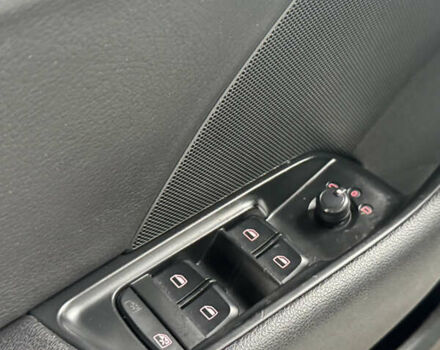 Белый Ауди А3, объемом двигателя 1.8 л и пробегом 217 тыс. км за 10500 $, фото 30 на Automoto.ua