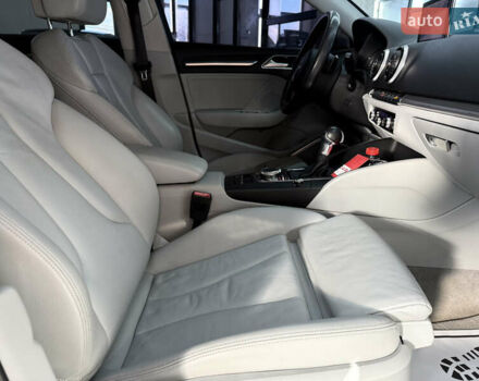 Білий Ауді А3, об'ємом двигуна 1.97 л та пробігом 195 тис. км за 16700 $, фото 22 на Automoto.ua