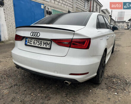Белый Ауди А3, объемом двигателя 1.98 л и пробегом 230 тыс. км за 7000 $, фото 4 на Automoto.ua