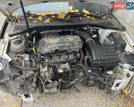 Белый Ауди А3, объемом двигателя 2 л и пробегом 220 тыс. км за 7700 $, фото 9 на Automoto.ua