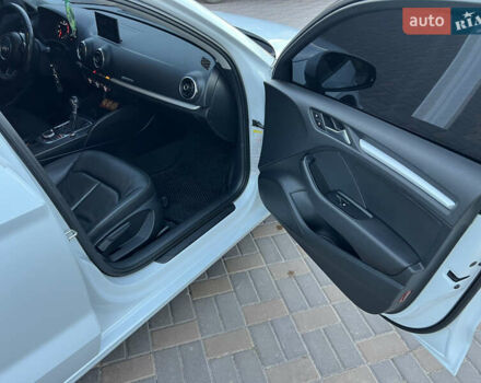 Білий Ауді А3, об'ємом двигуна 1.98 л та пробігом 150 тис. км за 13000 $, фото 17 на Automoto.ua