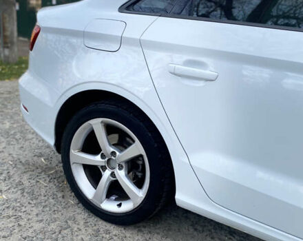 Белый Ауди А3, объемом двигателя 1.8 л и пробегом 193 тыс. км за 11900 $, фото 5 на Automoto.ua