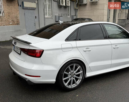 Белый Ауди А3, объемом двигателя 1.8 л и пробегом 114 тыс. км за 14000 $, фото 3 на Automoto.ua