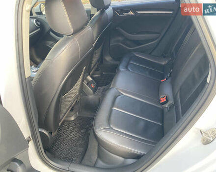 Белый Ауди А3, объемом двигателя 1.6 л и пробегом 161 тыс. км за 16500 $, фото 14 на Automoto.ua