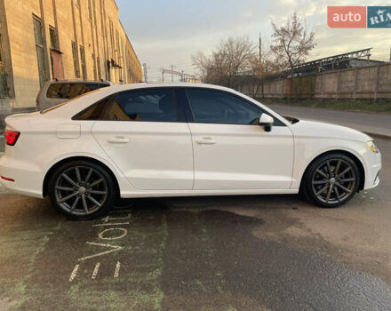 Белый Ауди А3, объемом двигателя 1.8 л и пробегом 159 тыс. км за 12500 $, фото 10 на Automoto.ua