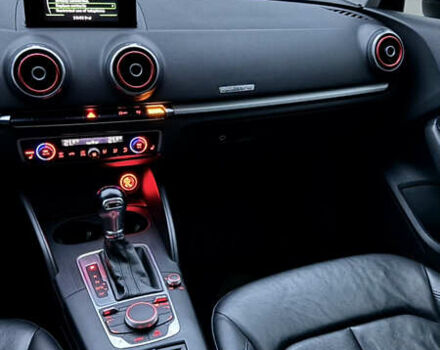 Білий Ауді А3, об'ємом двигуна 2 л та пробігом 226 тис. км за 12500 $, фото 17 на Automoto.ua