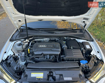 Белый Ауди А3, объемом двигателя 1.8 л и пробегом 126 тыс. км за 13800 $, фото 23 на Automoto.ua