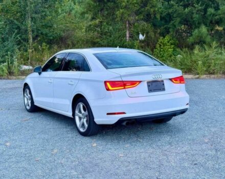 Білий Ауді А3, об'ємом двигуна 1.8 л та пробігом 72 тис. км за 4400 $, фото 4 на Automoto.ua
