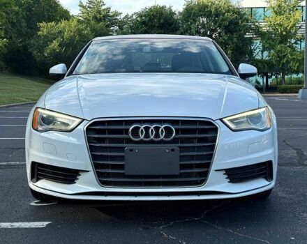 Белый Ауди А3, объемом двигателя 1.8 л и пробегом 132 тыс. км за 7000 $, фото 1 на Automoto.ua