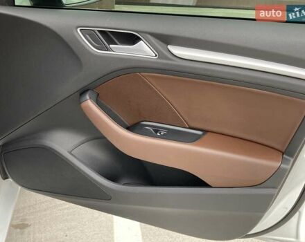 Білий Ауді А3, об'ємом двигуна 1.6 л та пробігом 175 тис. км за 15000 $, фото 49 на Automoto.ua