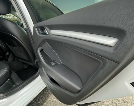 Білий Ауді А3, об'ємом двигуна 1.97 л та пробігом 63 тис. км за 20200 $, фото 31 на Automoto.ua