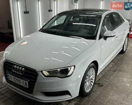 Ауди А3 2016 в Киеве на Automoto.ua Белый Ауди А3, объемом двигателя 1.97 л и пробегом 80 тыс. км за 18200 $, фото 4 на Automoto.ua