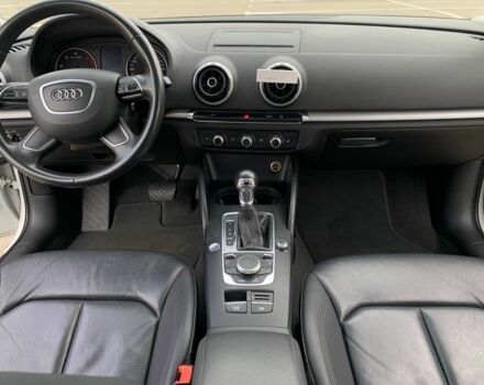 Ауді А3 2016 у Кривому Розі на Automoto.ua Білий Ауді А3, об'ємом двигуна 2 л та пробігом 112 тис. км за 17500 $, фото 5 на Automoto.ua