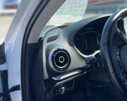 Ауди А3 2016 в Корсунь-Шевченковском на Automoto.ua Белый Ауди А3, объемом двигателя 2 л и пробегом 159 тыс. км за 17500 $, фото 18 на Automoto.ua