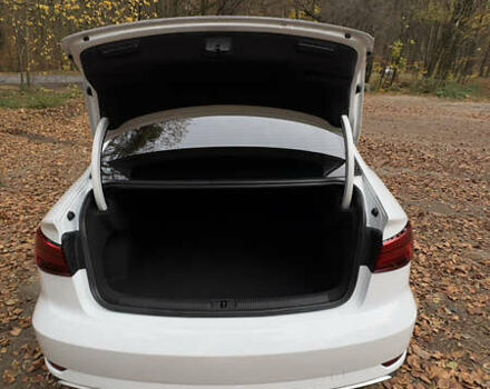 Білий Ауді А3, об'ємом двигуна 1.98 л та пробігом 148 тис. км за 16000 $, фото 41 на Automoto.ua